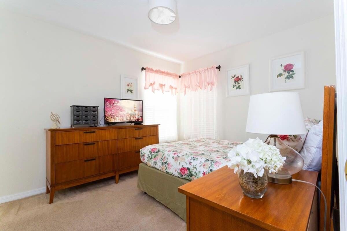 Gorgeous 4 Bedroom W/ Pool Close To Disney 920 키시미 외부 사진